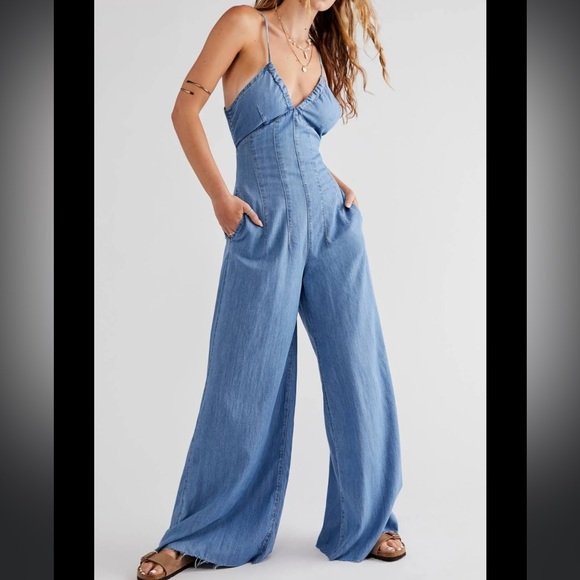 NWOT Free People CRVY Soul Ties One-Piece Denim Jumpsuit Size XS - Picture 1 of 6